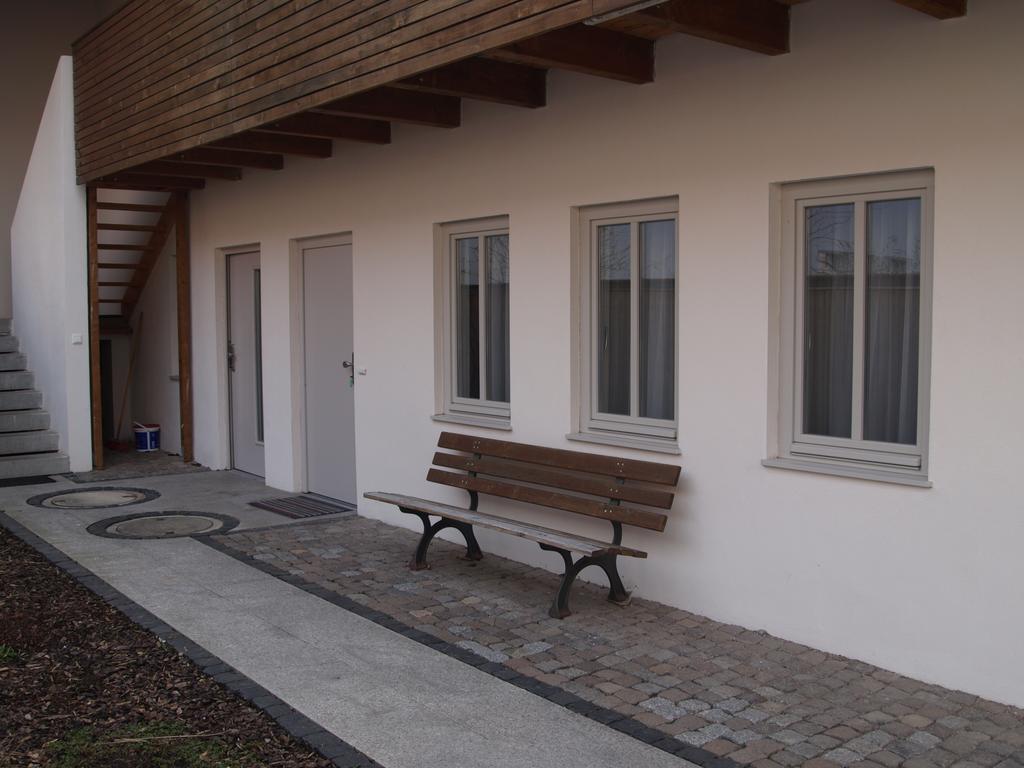 Gaestehaus In Der Gotthardtstrasse Érfurt Exterior foto